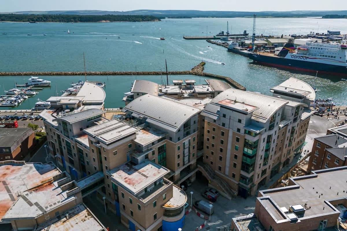 Villa Crow'S Nest Poole Exterior foto